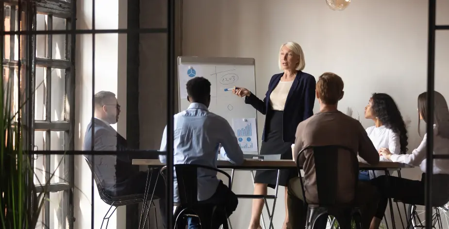 Verschillende generaties op de werkvloer: tips van een sociaal psycholoog