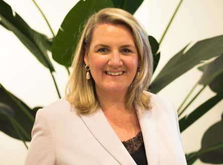 Brancheorganisatie NBBU interviewt Simone van der Ven, algemeen directeur 65plus