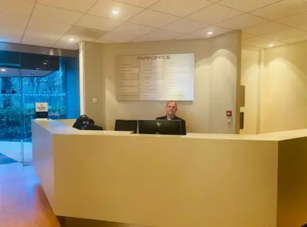 Receptionist Ger werkt bij Gouden Bocht Complex